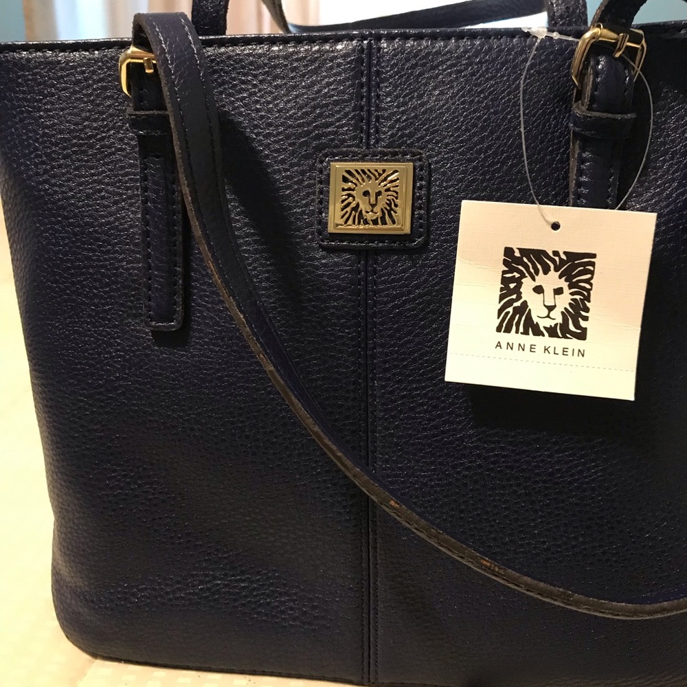 Anne Klein purse
